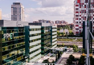 Neos20 business park tokyo 1