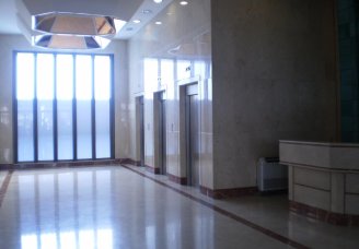 Trade center i 1