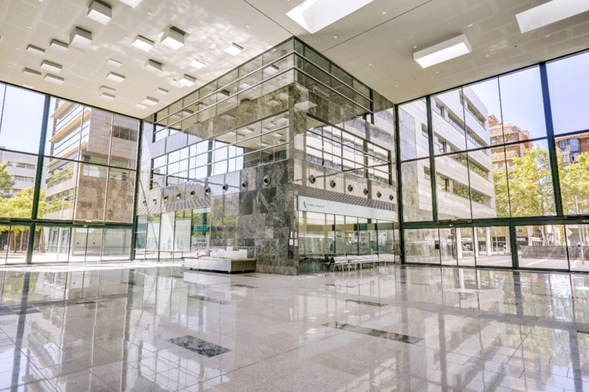 Atrium 22@ - edificio b business park 6 Atrium 22@ - edificio b business park 6