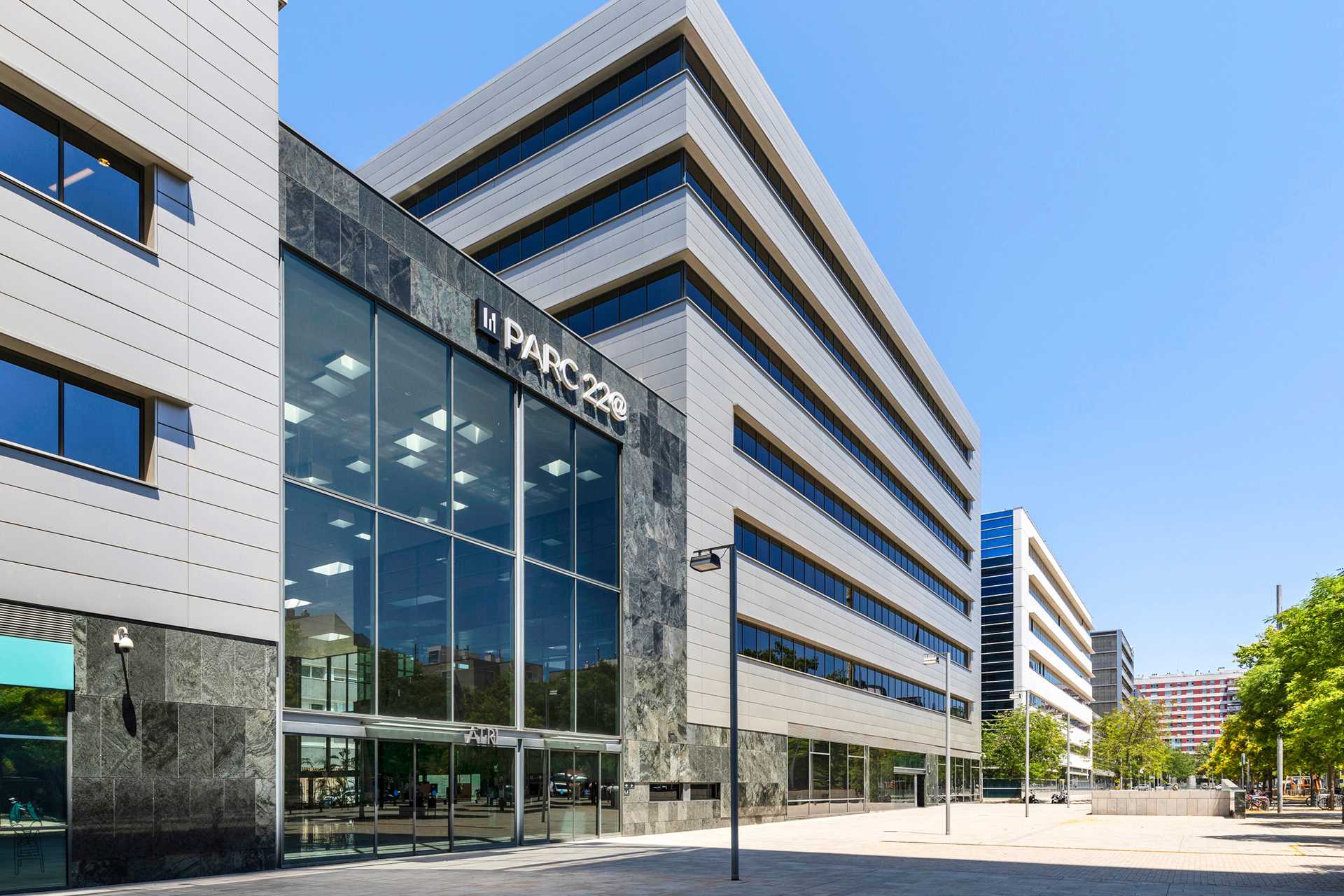 Atrium 22@ - edificio b business park 12 Atrium 22@ - edificio b business park 12