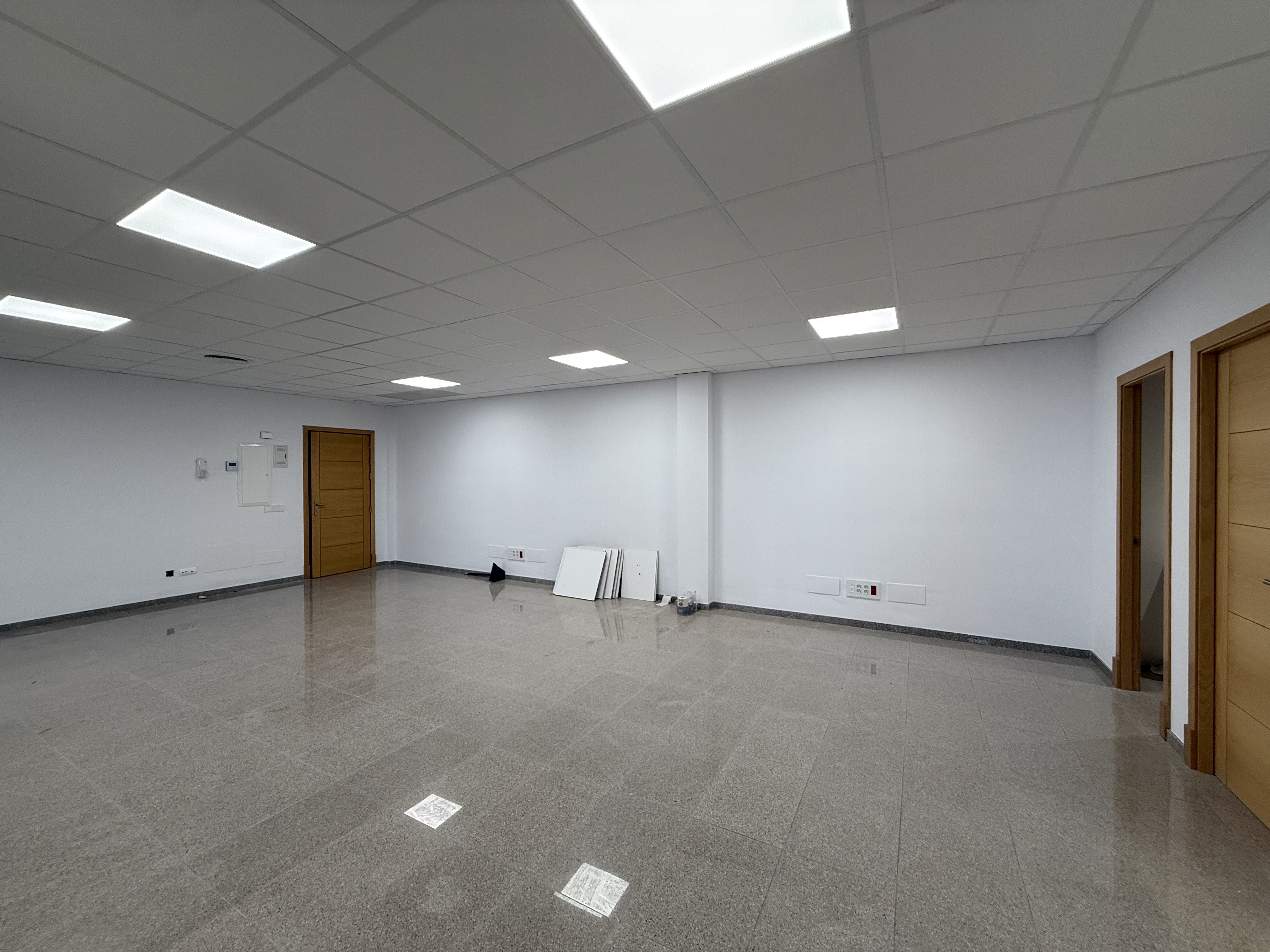 Edif.son rossinyol@-gremi d´hortolans 11. 3 Edif.son rossinyol@-gremi d´hortolans 11. 3