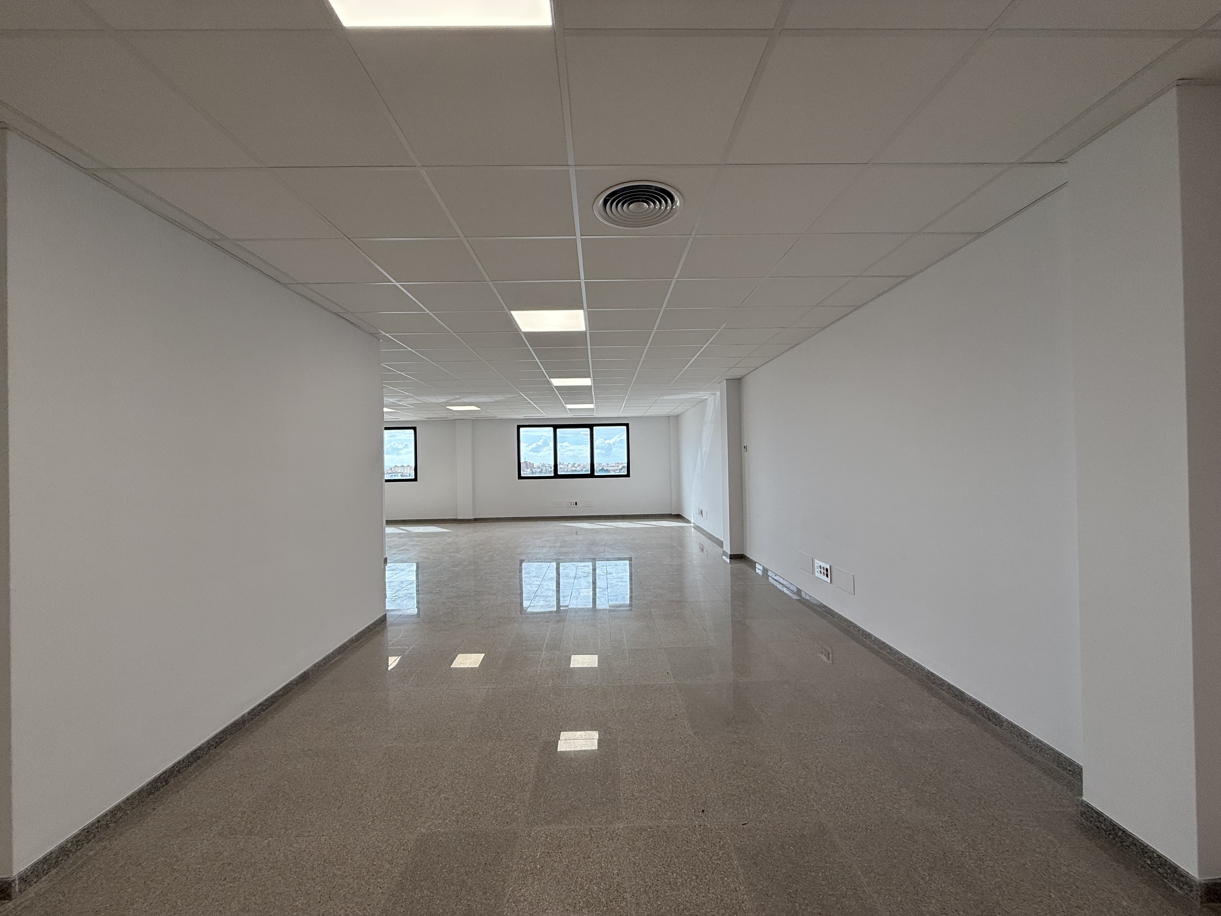 Edif.son rossinyol@-gremi d´hortolans 11. 8 Edif.son rossinyol@-gremi d´hortolans 11. 8