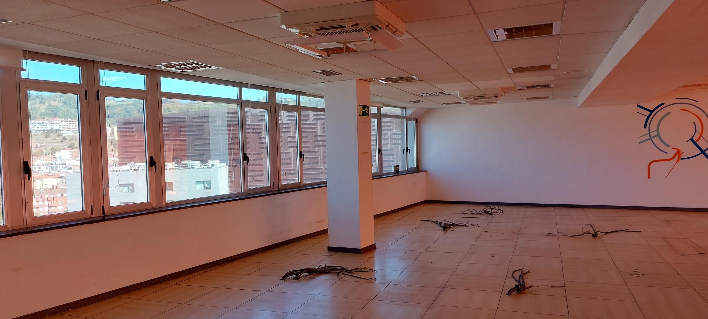 Edificio euskalduna tráfico 7