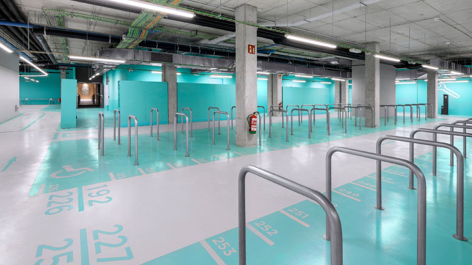 Edificio landmark - oficina 28