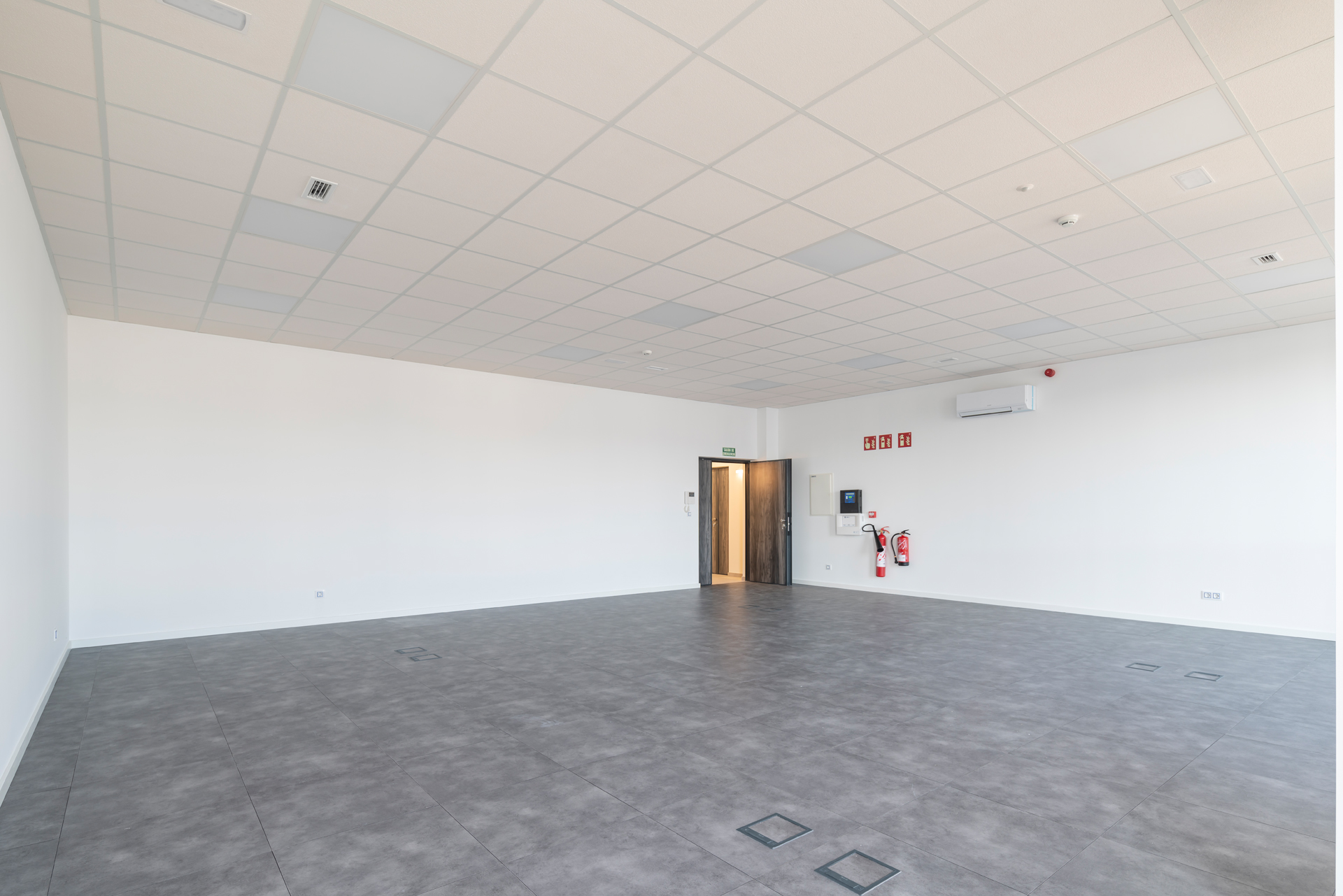 Edificio nexus sabon 16 Edificio nexus sabon 16