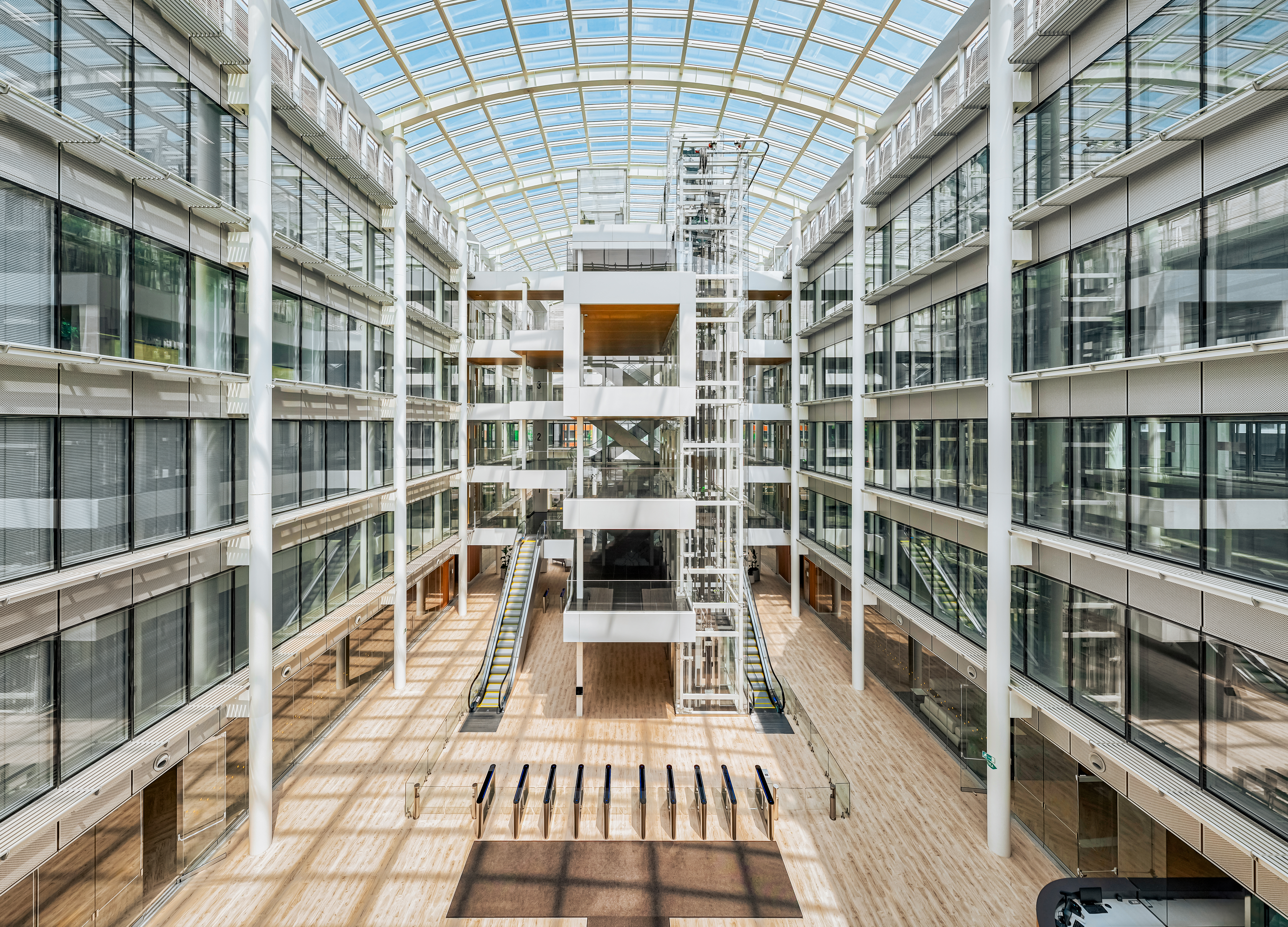 Edificio om ∞ 3 Edificio om ∞ 3