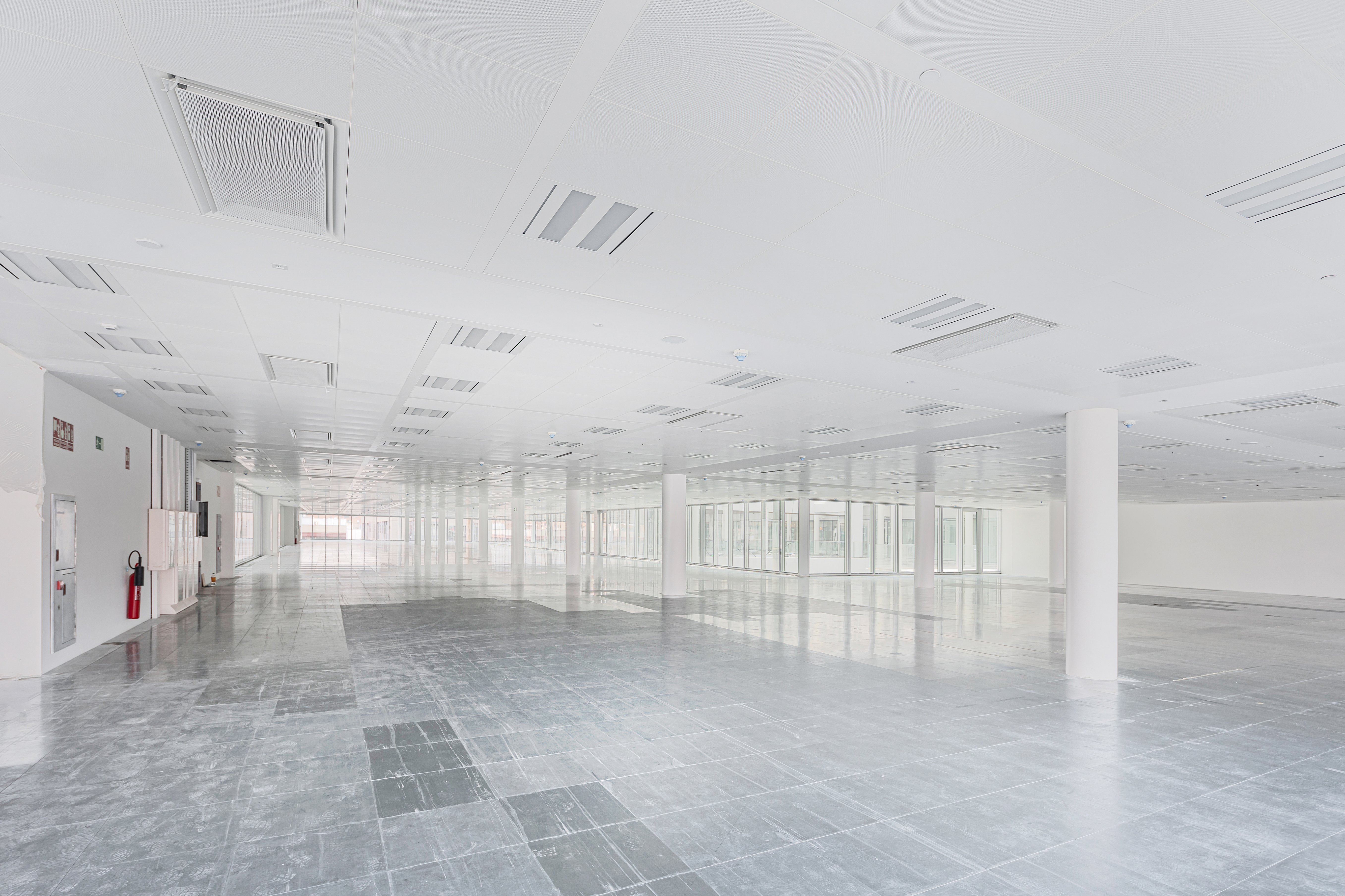 Edificio om ∞ 8 Edificio om ∞ 8