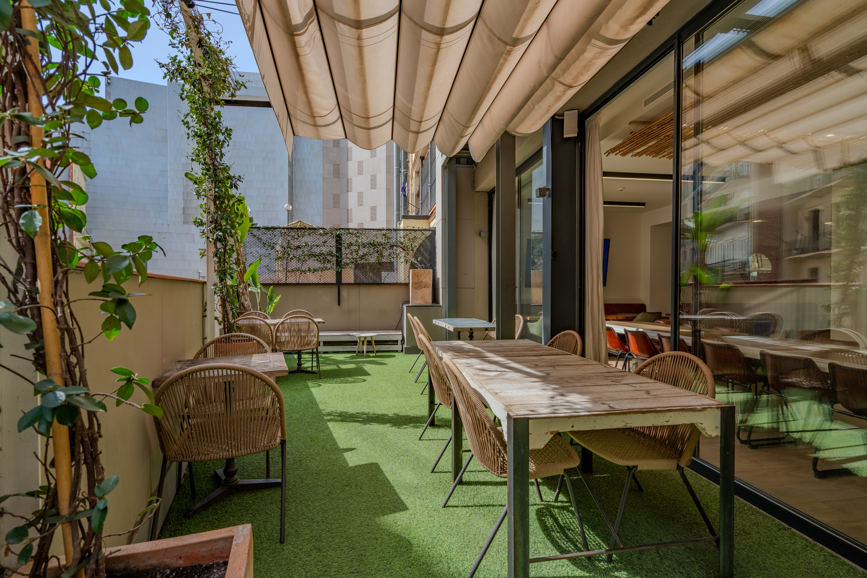 Flex plaza cataluña - ronda sant pere 16 4