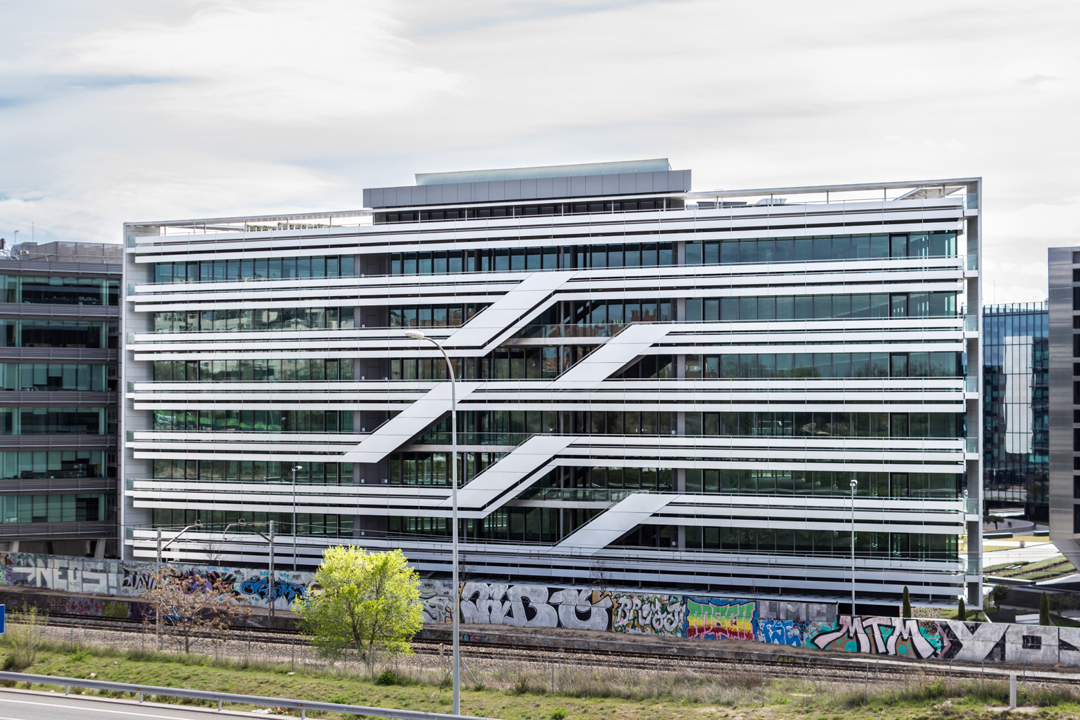 P. e. cristalia - cristalia play 4 P. e. cristalia - cristalia play 4