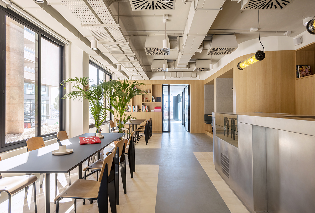 Spaces la marina-paseo marítimo palma de mallorca 7